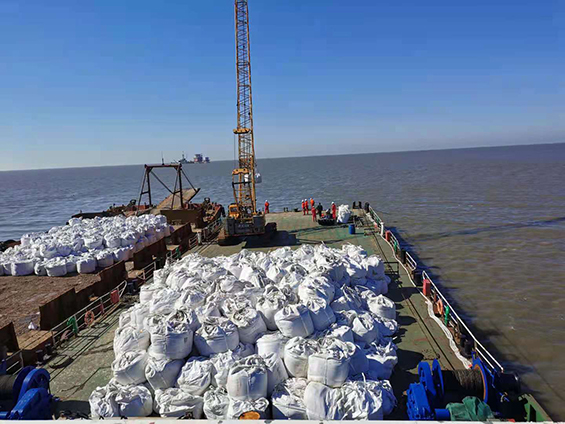 �¶����ﺣ�׹ܵ�������¶�������̿�����