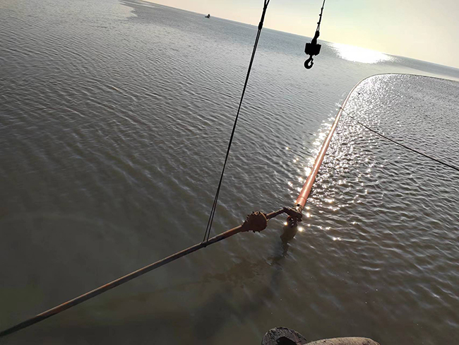 我司首次定向钻穿越二界沟航道—月东海缆更换维修项目顺利完工 我司首次定向钻穿越二界沟航道—月东海缆更换维修项目顺利完工